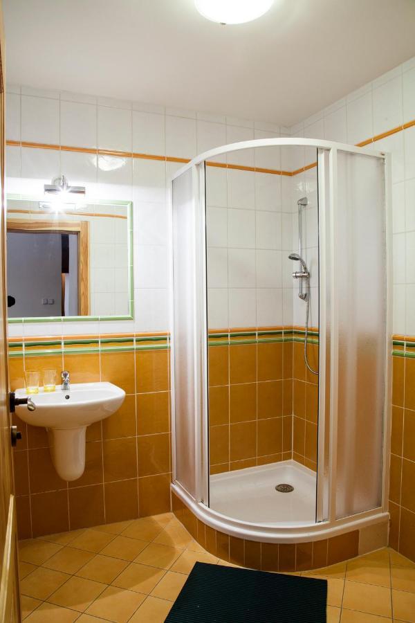 Penzion Snezienka Tatranská Lomnica Exterior photo